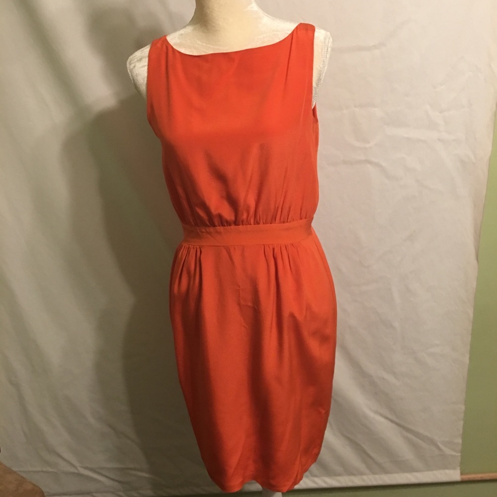 Dress - Picture 2 of 6